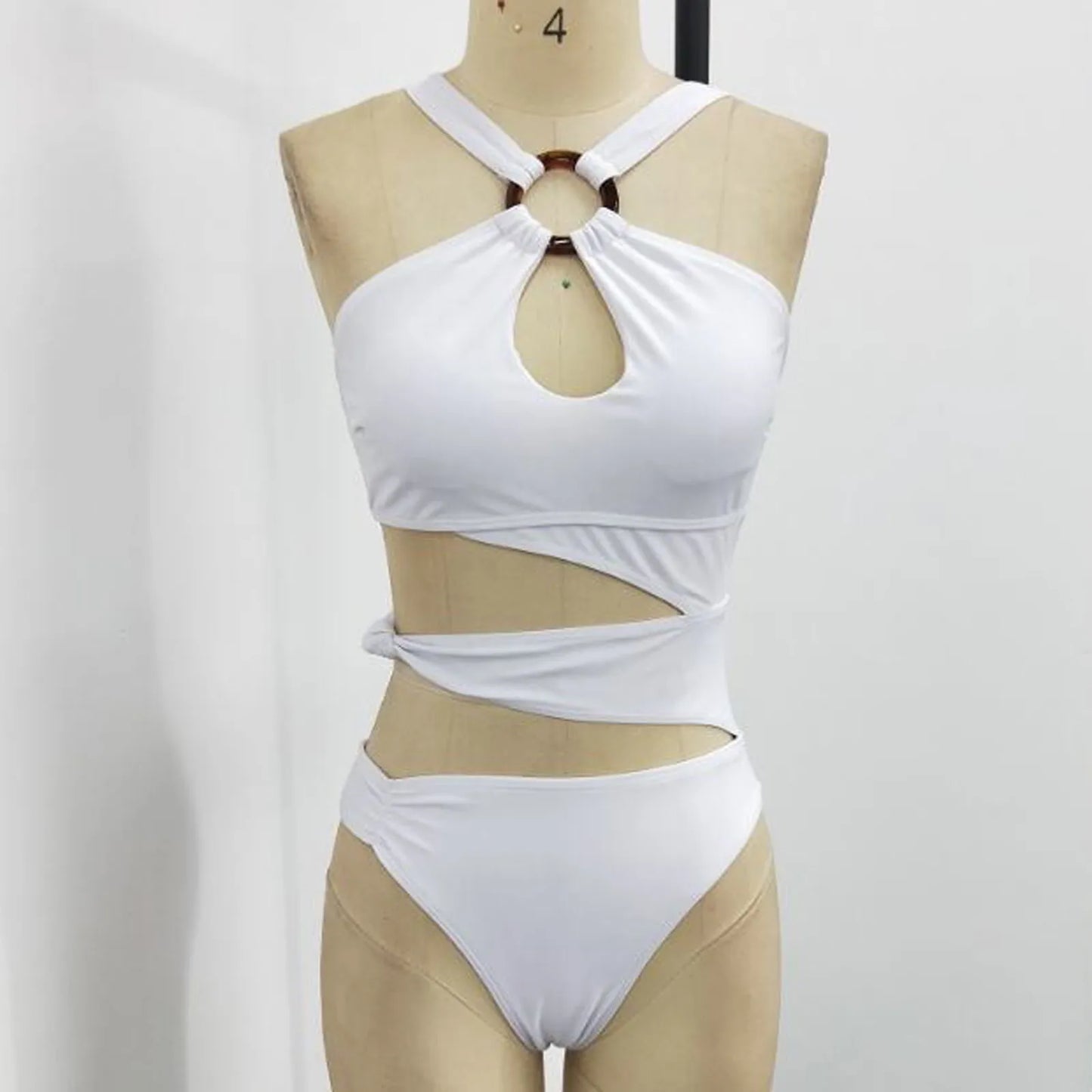 Sexy Halter Irregular Cutting Bikini Set Push-Up Bra Padded Swimsuit White Slim Beachwear High Leg Cut Loop Design Swimwear 수영복