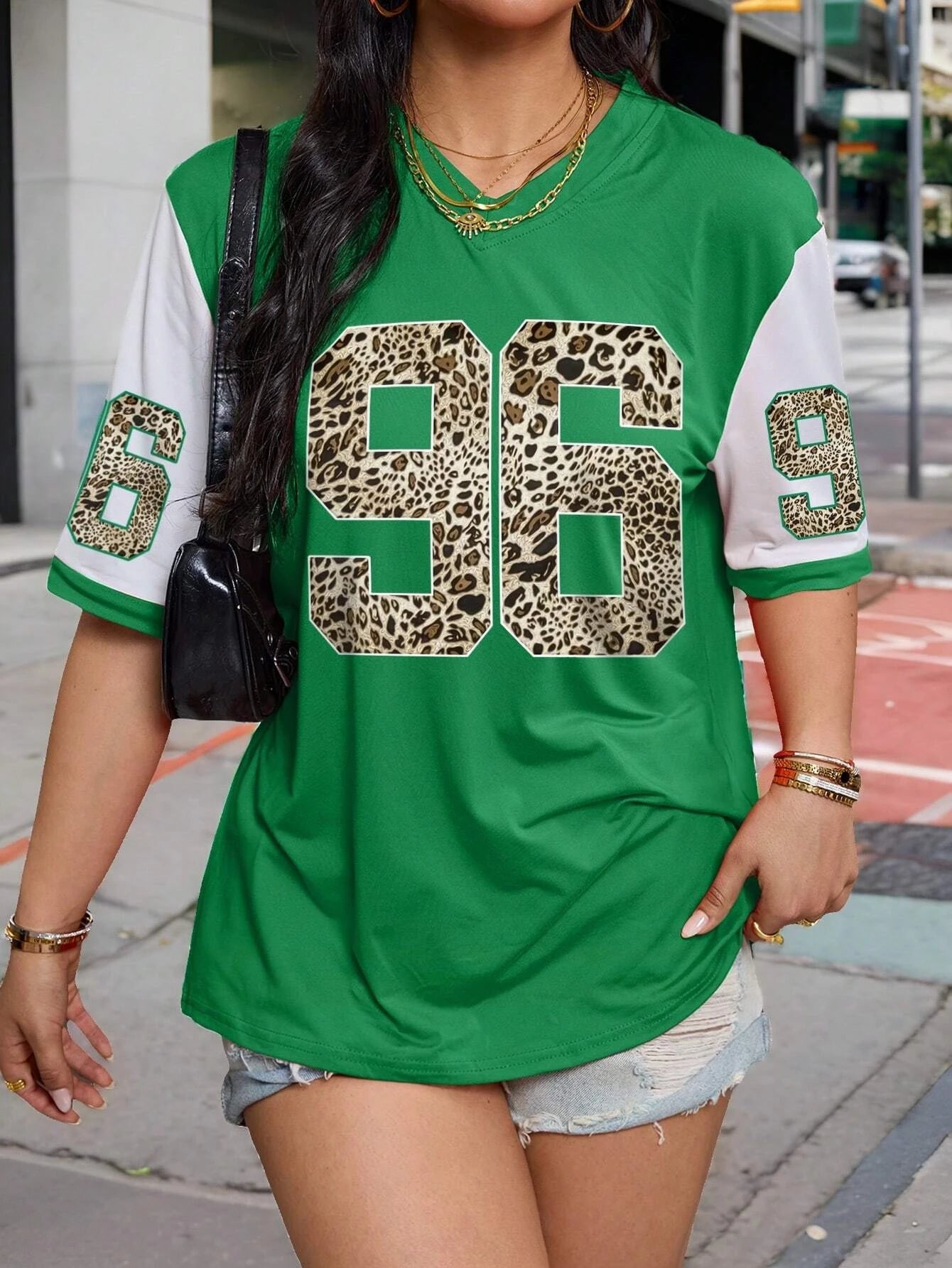 Women's NO.96 Letter Print V-Neck Short Sleeve T-Shirt Summer Graphic Tee Casual Jerseys Oversized Sport T-Shirt